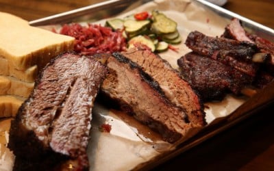 Cleveland Style BBQ – Michael Symon’s Mabel’s BBQ Sneak Peek